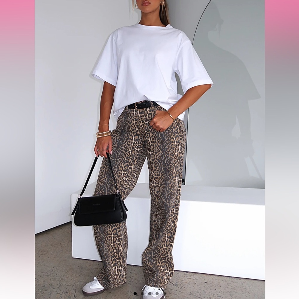 White fox Stella low rise wide leg leopard jeans